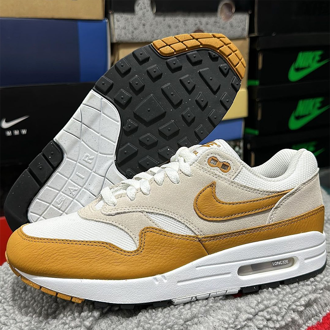 Nike Air Max 1 Magma Orange Dz4549 110 4