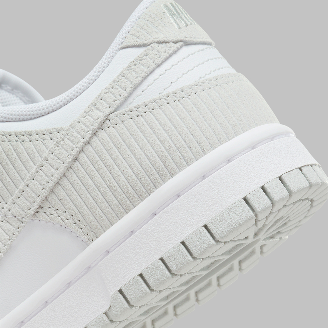Nike Dunk Low Grey Corduroy Fn7658 100 2