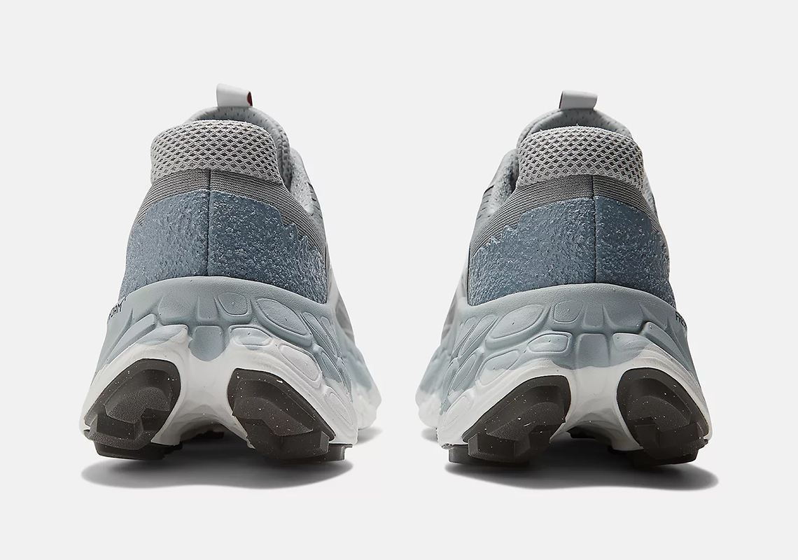 New Balance Fresh Foam More Trail V3 Grey Day Mtmornm1 4