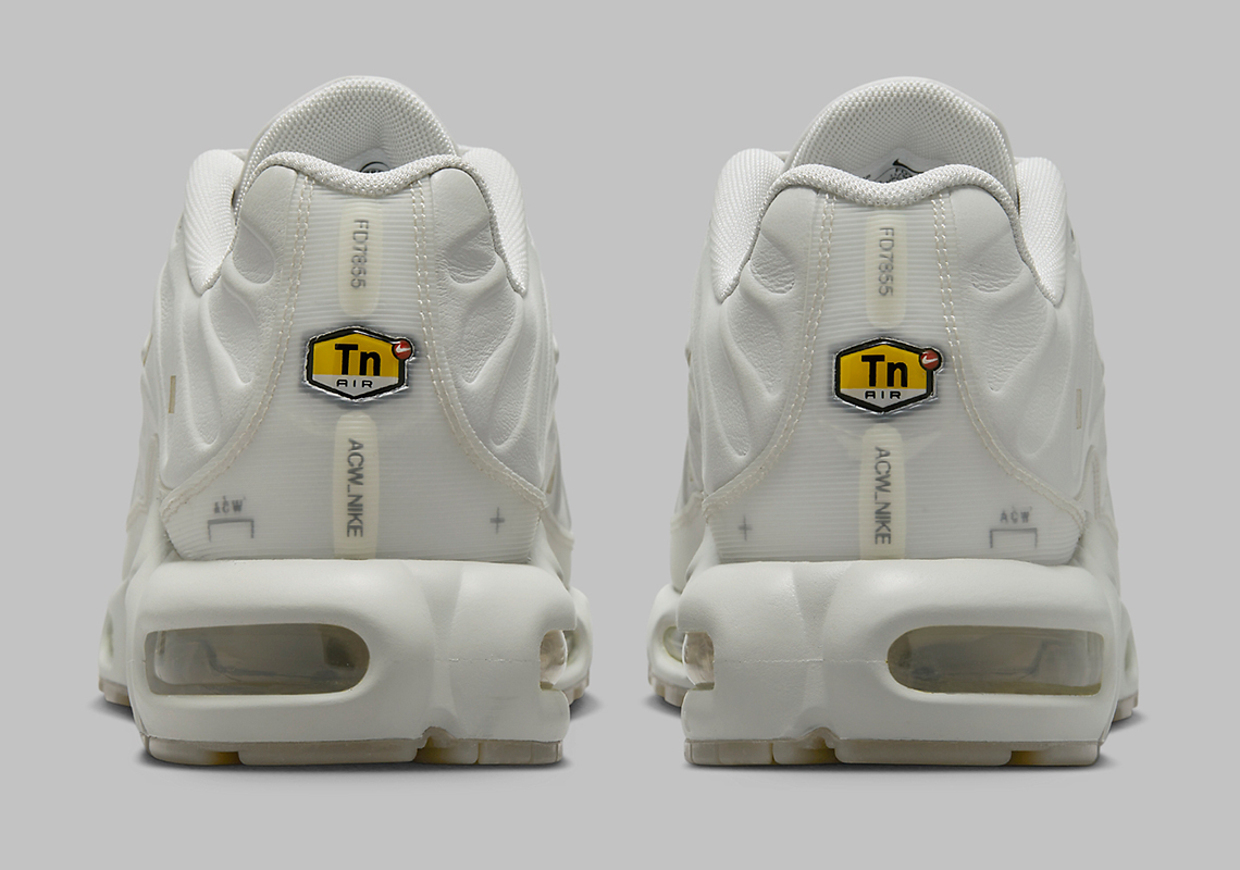 A Cold Wall Nike Air Max Plus Platinum Tint Light Bone Fd7855 002 3
