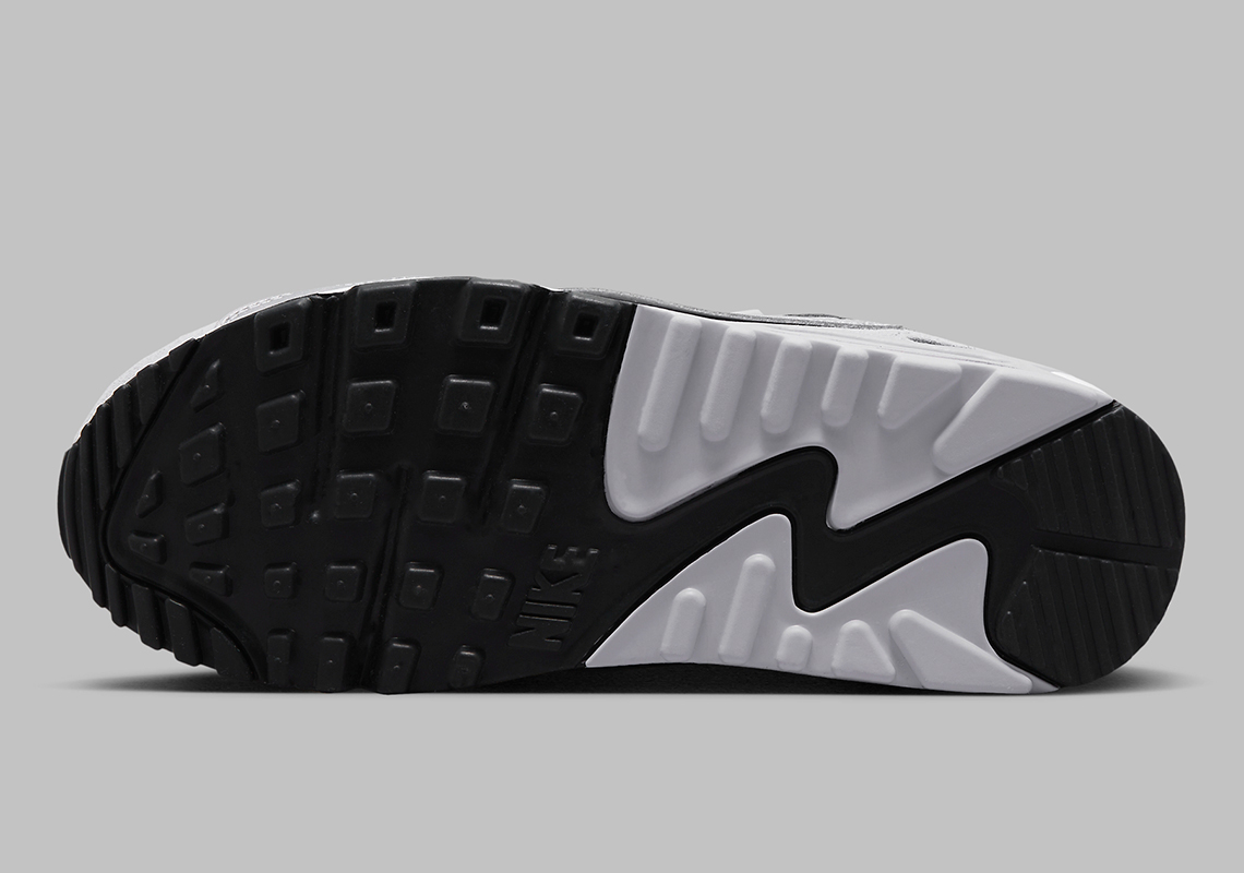 Nike Air Max 90 Futura Grey Black Fn7777 001 3