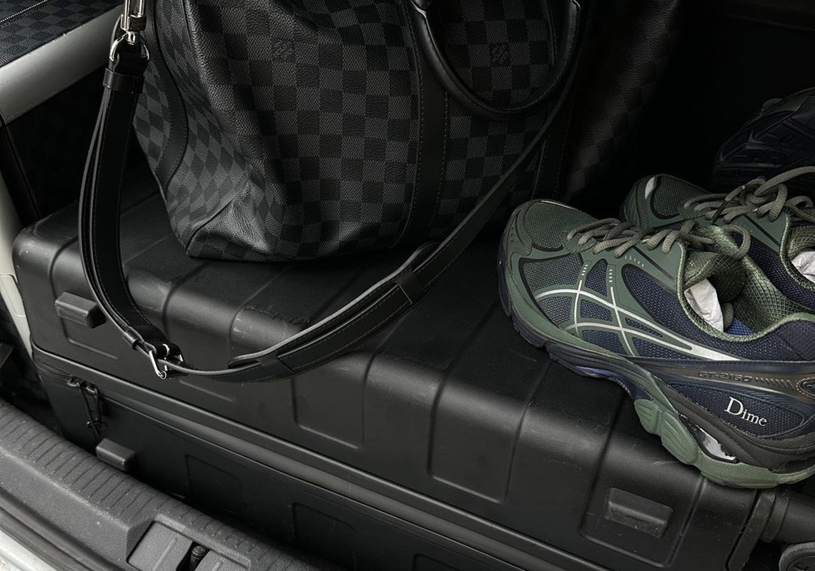Dime Mtl Asics Olive