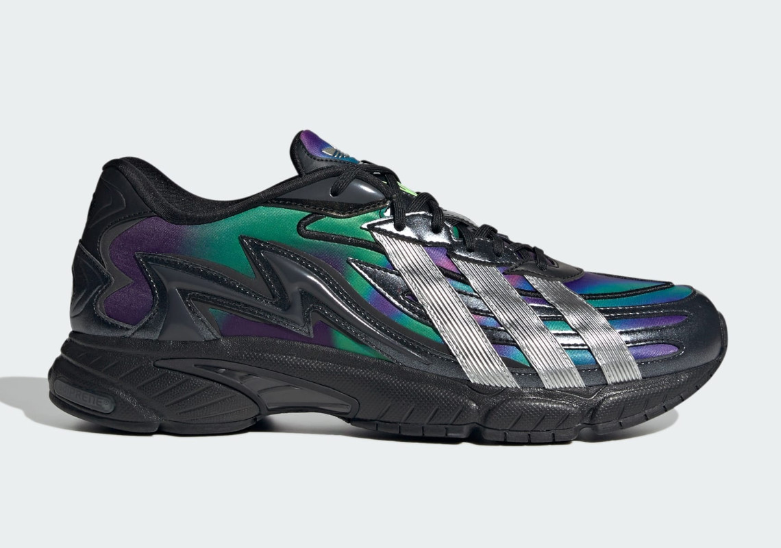 Color-Shifting "Solar Green" Animates The adidas Orketro 2.0
