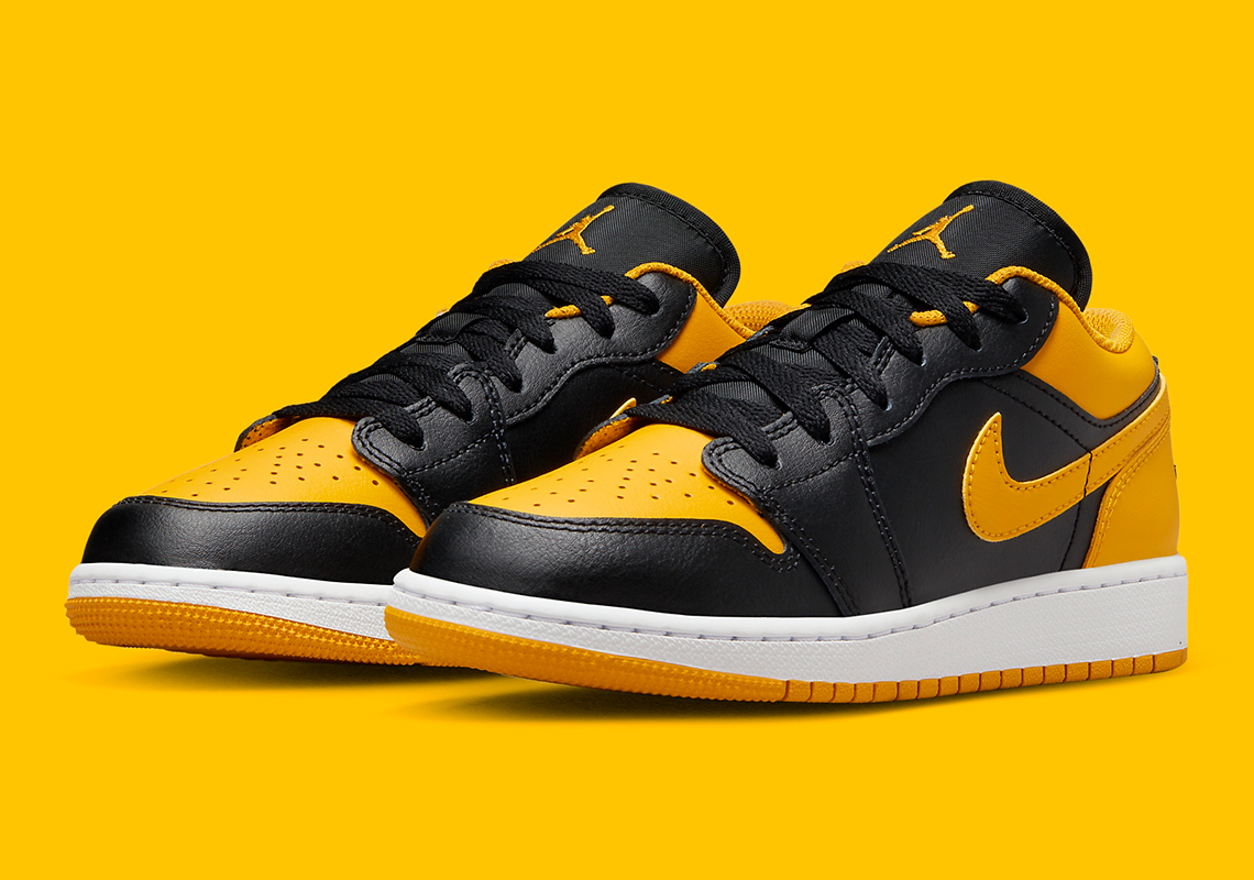 The Air Jordan 1 Low Appears In "Yellow Ochre" Toe