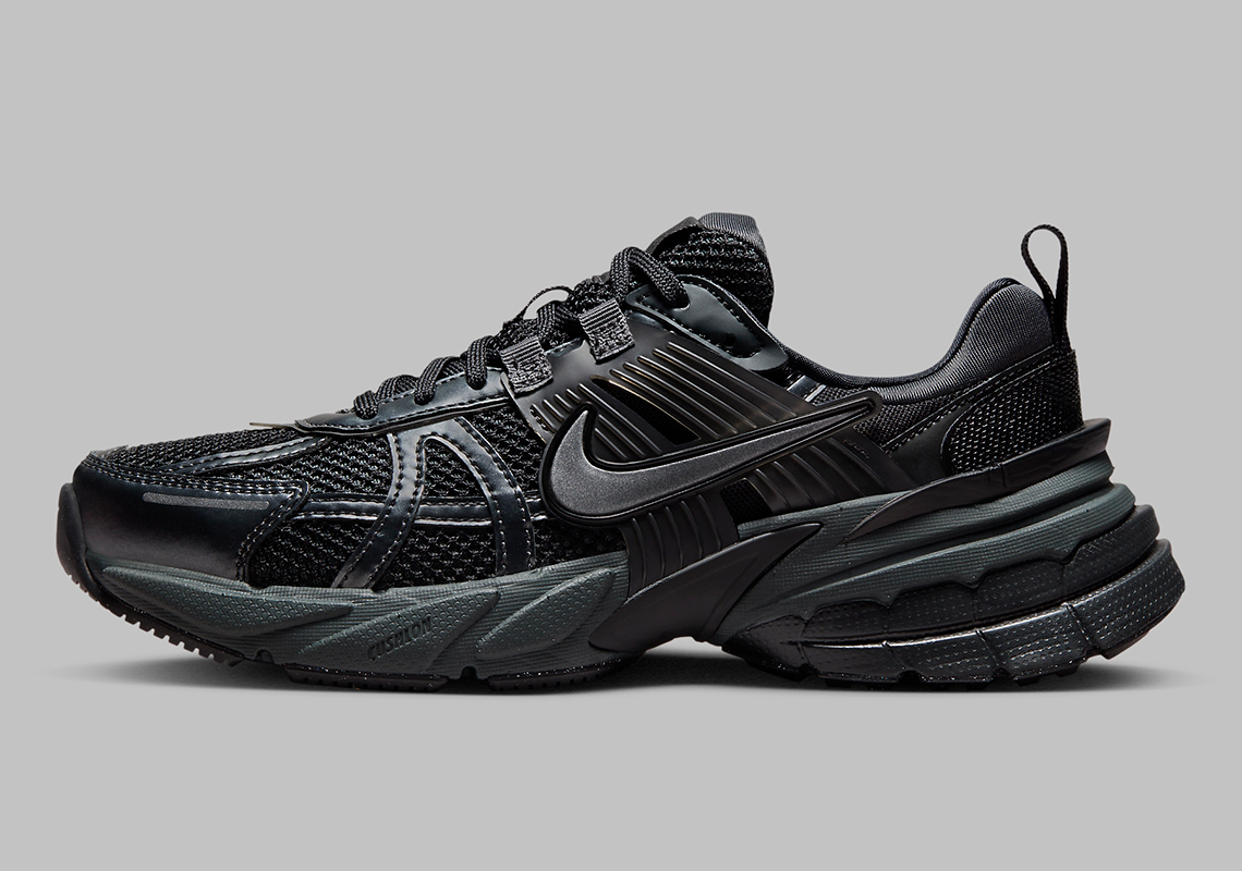Nike's Chunky Runtekk Design Returns In Shades Of Black