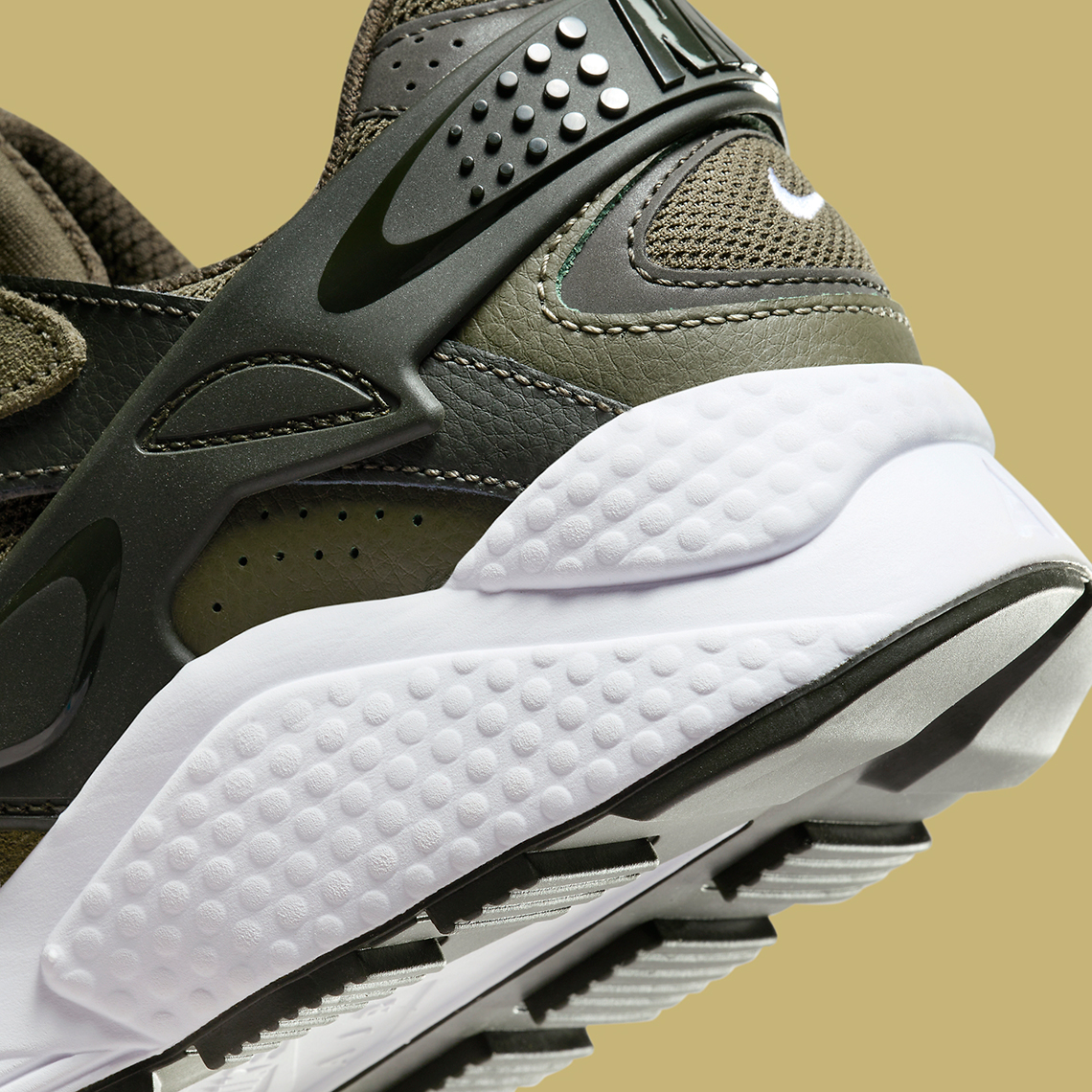 Nike Air Huarache Runner Olive Black Dz3306 300 5