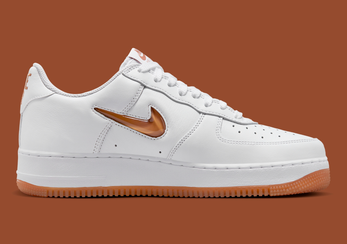 Nike Air Force 1 Low Color Of The Month Brown Fn5924 103 02