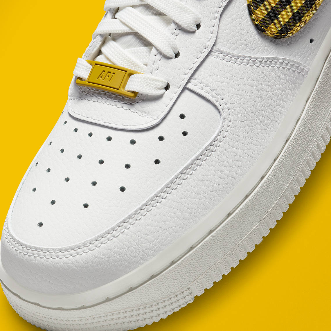 Nike Air Force 1 Low Gingham Yellow Black Dz2784 102 4