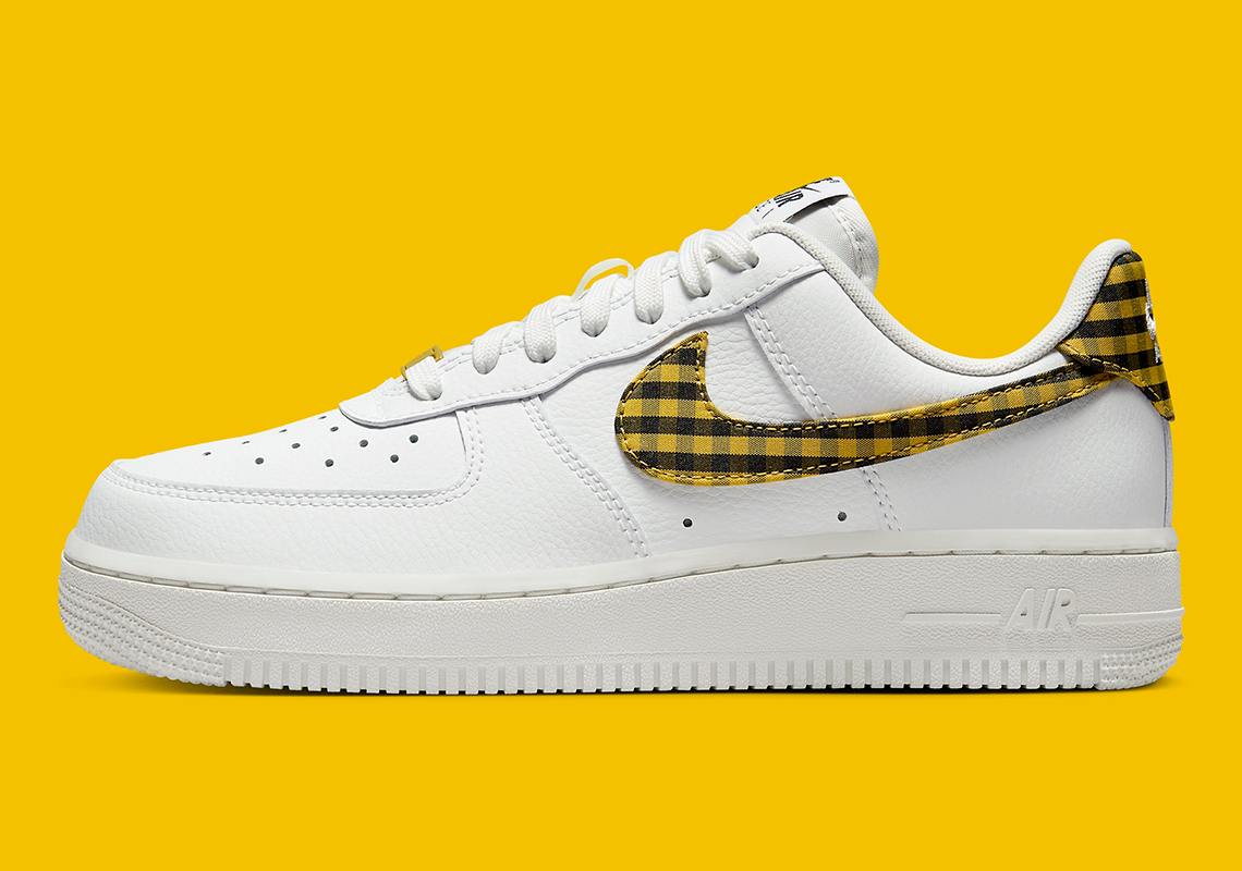 Nike Air Force 1 Low Gingham Yellow Black Dz2784 102 6