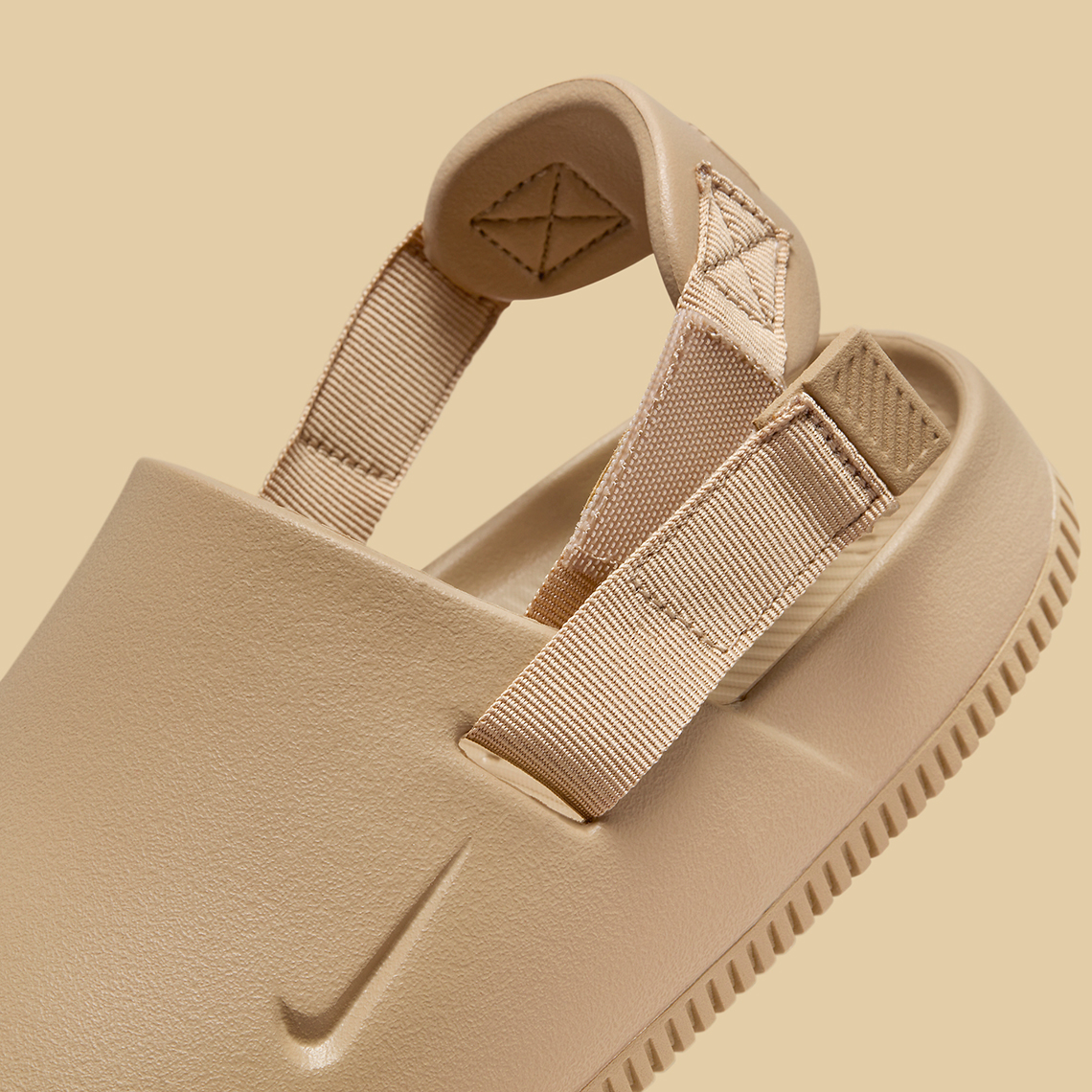 Nike Calm Mule Clog Sesame Fb2185 200 5