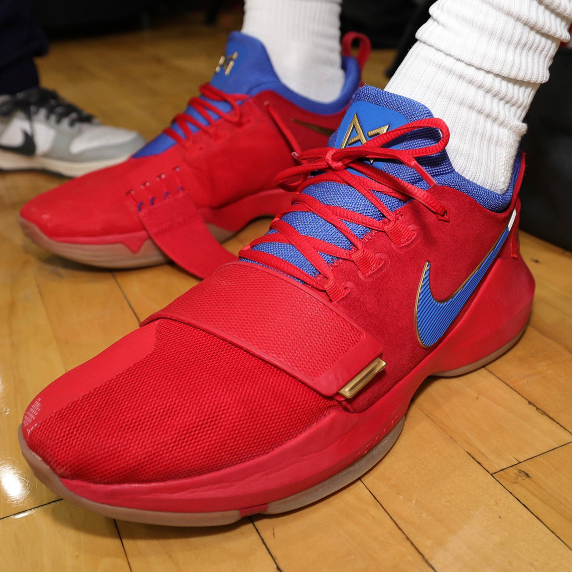 Nike Pg 1 Nike Academy 1