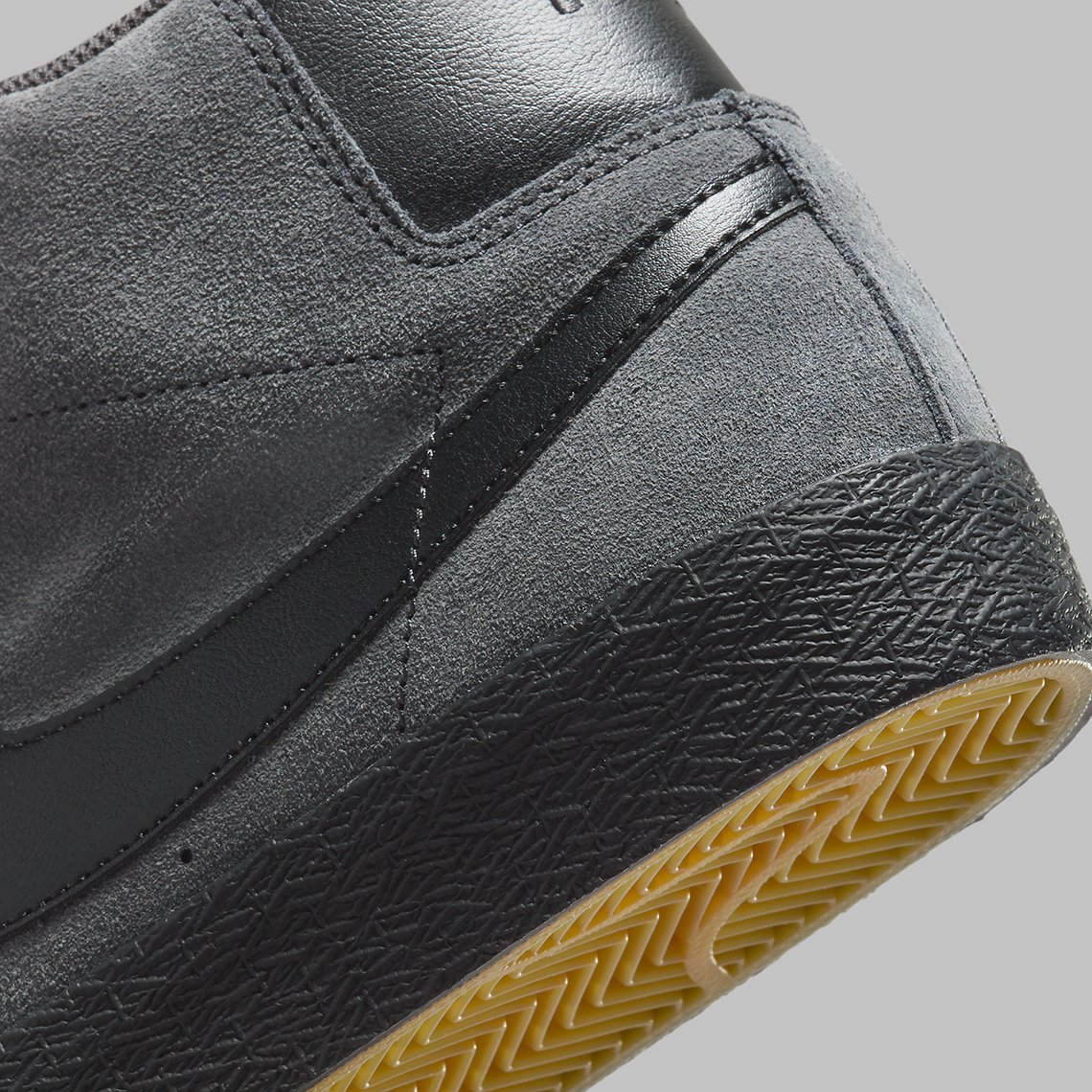 Nike Sb Blazer Mid Anthracite Black Fd0731 001 8