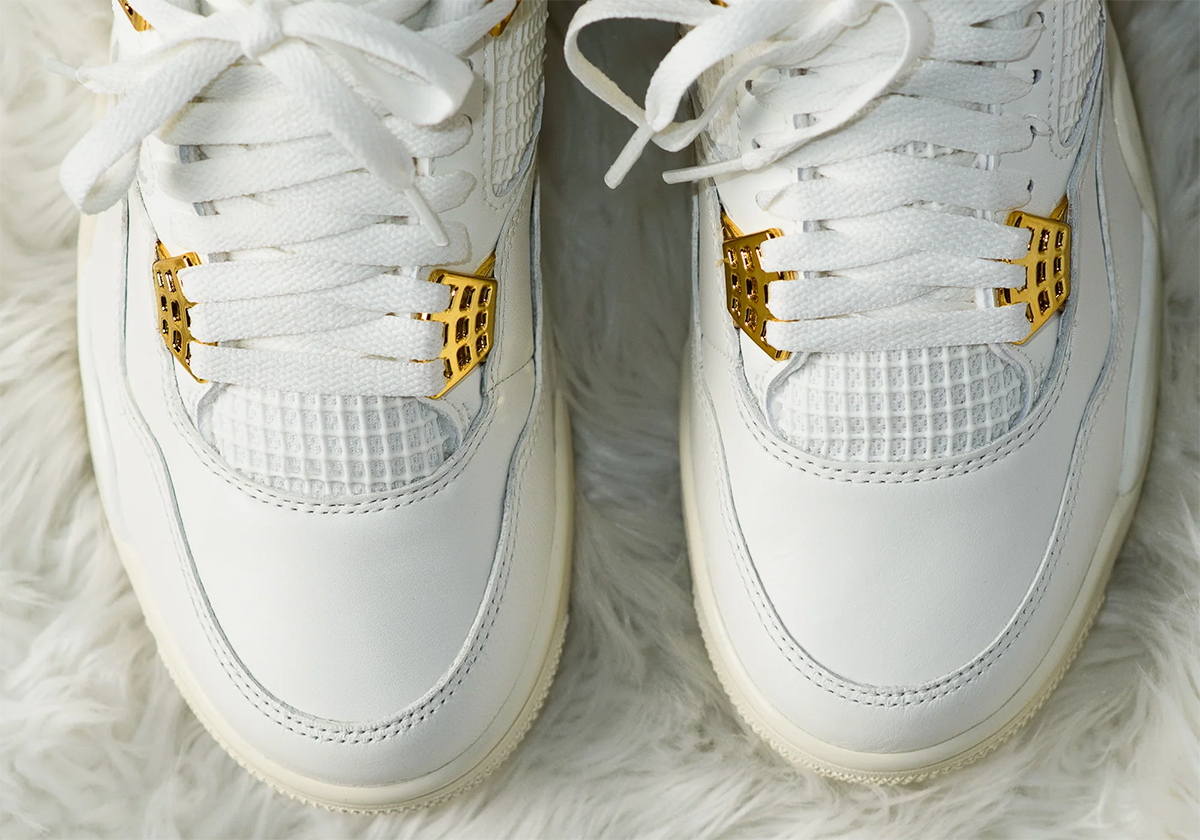 Air Jordan 4 Sail Store List 4