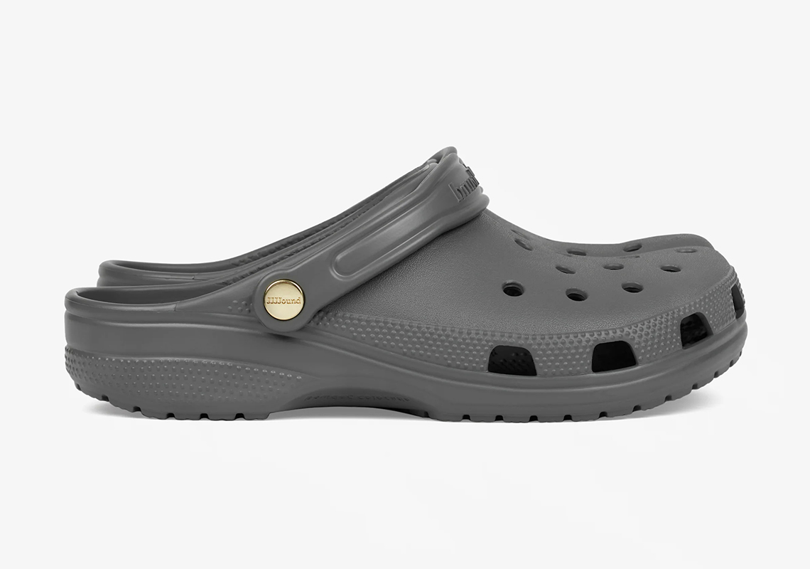 Jjjjound Crocs Charcoal Grey Release Date 6