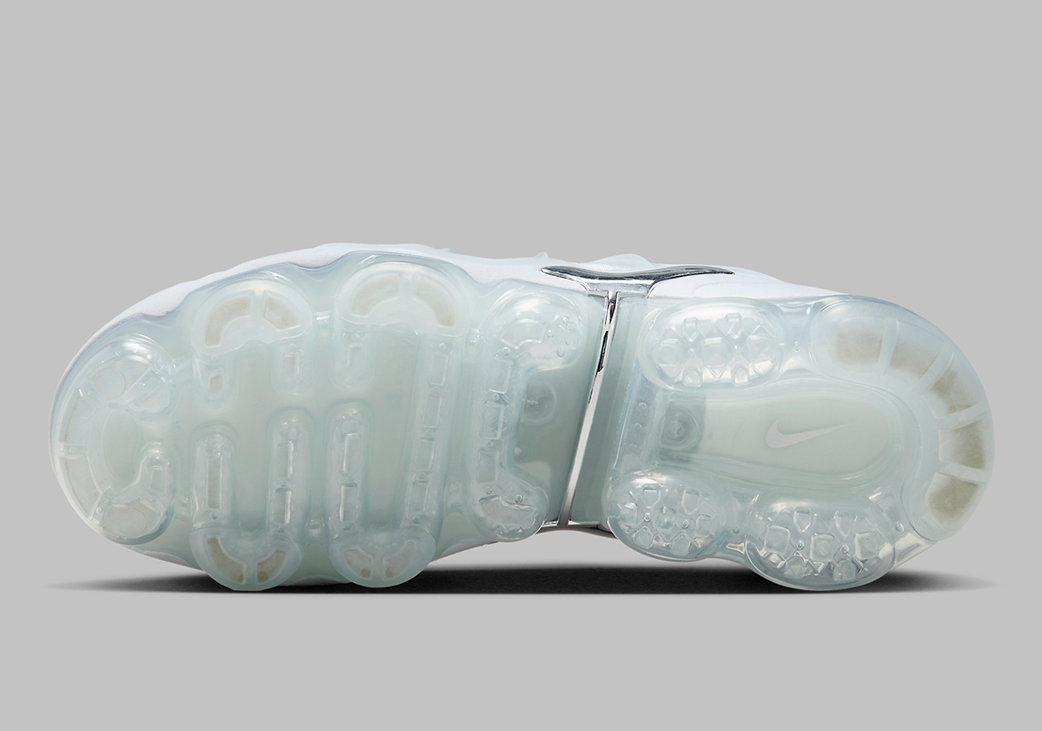 Nike Vapormax Plus White Chrome Fq8895 100 5