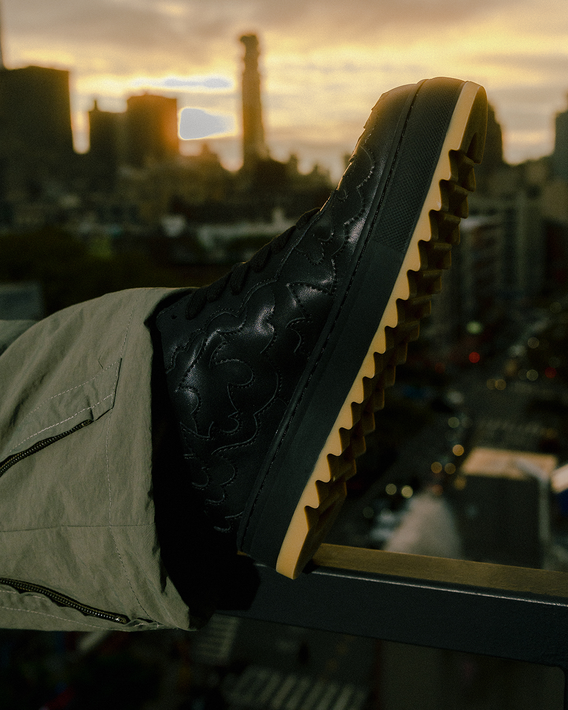 Esenes Ww Pyro Low Black Gum 9