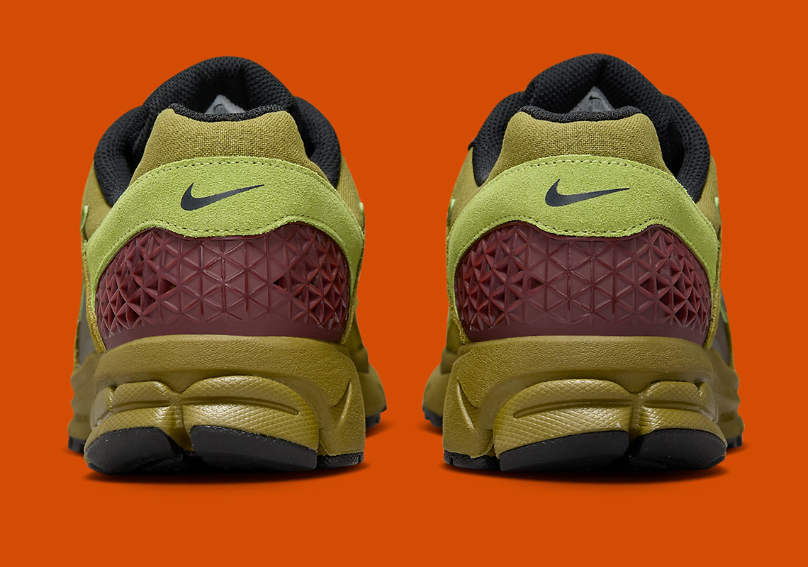 Nike Zoom Vomero 5 Pacific Moss Black Pear Release Date 5