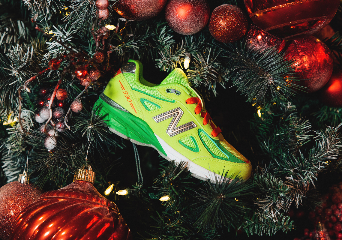 Dtlr New Balance 990v4 Festive 7