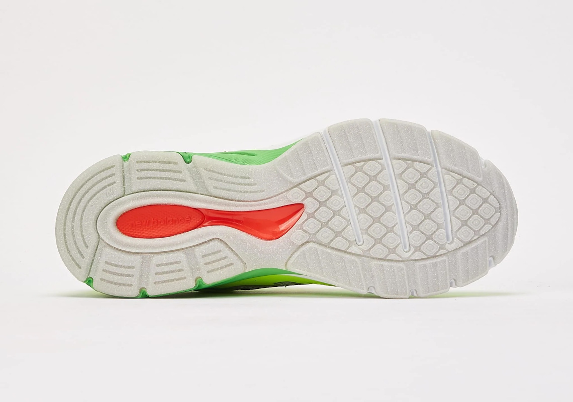 Dtlr New Balance 990v4 Festive Gs Gc990dx4 2.jpg