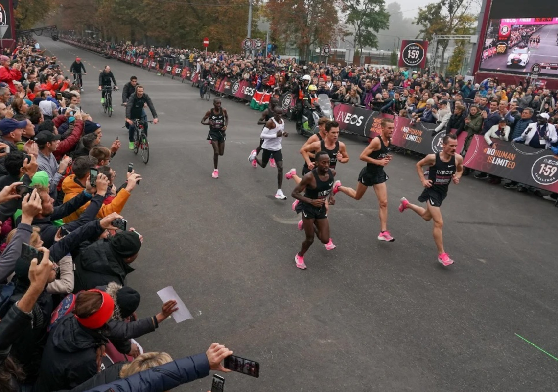 Kipchoge 1 59
