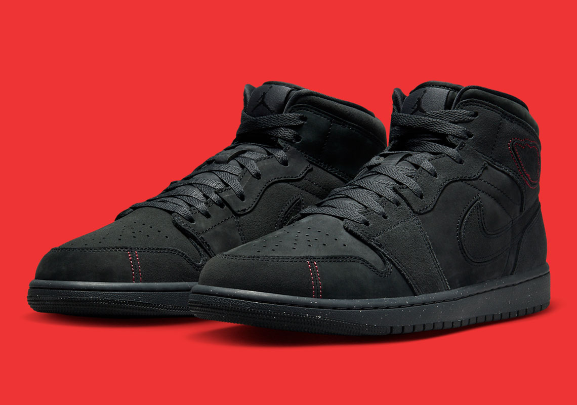 Air Jordan 1 Mid SE Craft "Dark Smoke Grey" Is Available Now