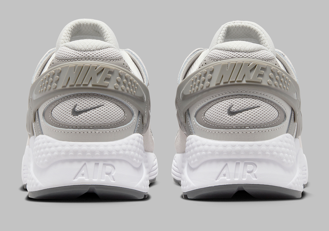 Nike Air Huarache Runner Light Iron Ore Iron Grey White Flat Pewter Dz3306 004 8