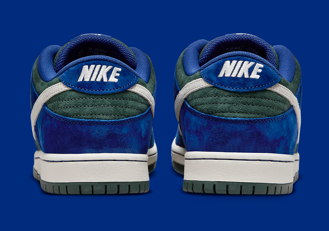 Nike Sb Dunk Low Royal Blue Green Suede 4