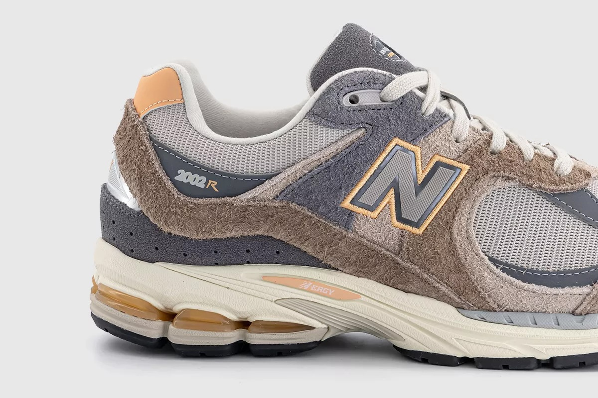 The New Balance 2002R Reappears In Shades Of Grey And Brown