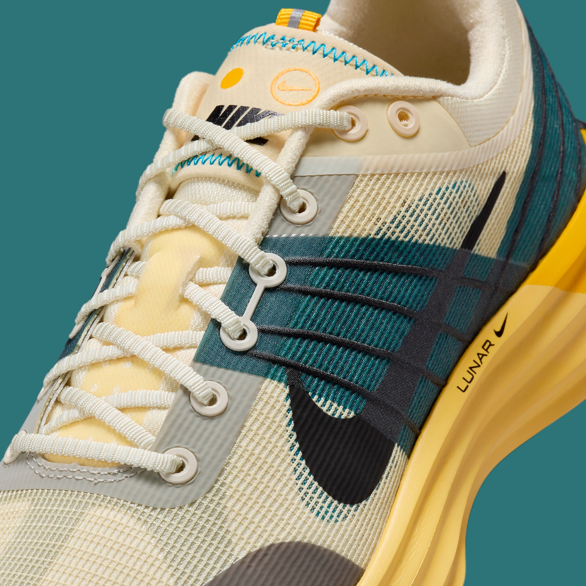 Nike Lunar Roam Dv2440 700 Alabaster Black Lemon Drop Saturn Gold 9
