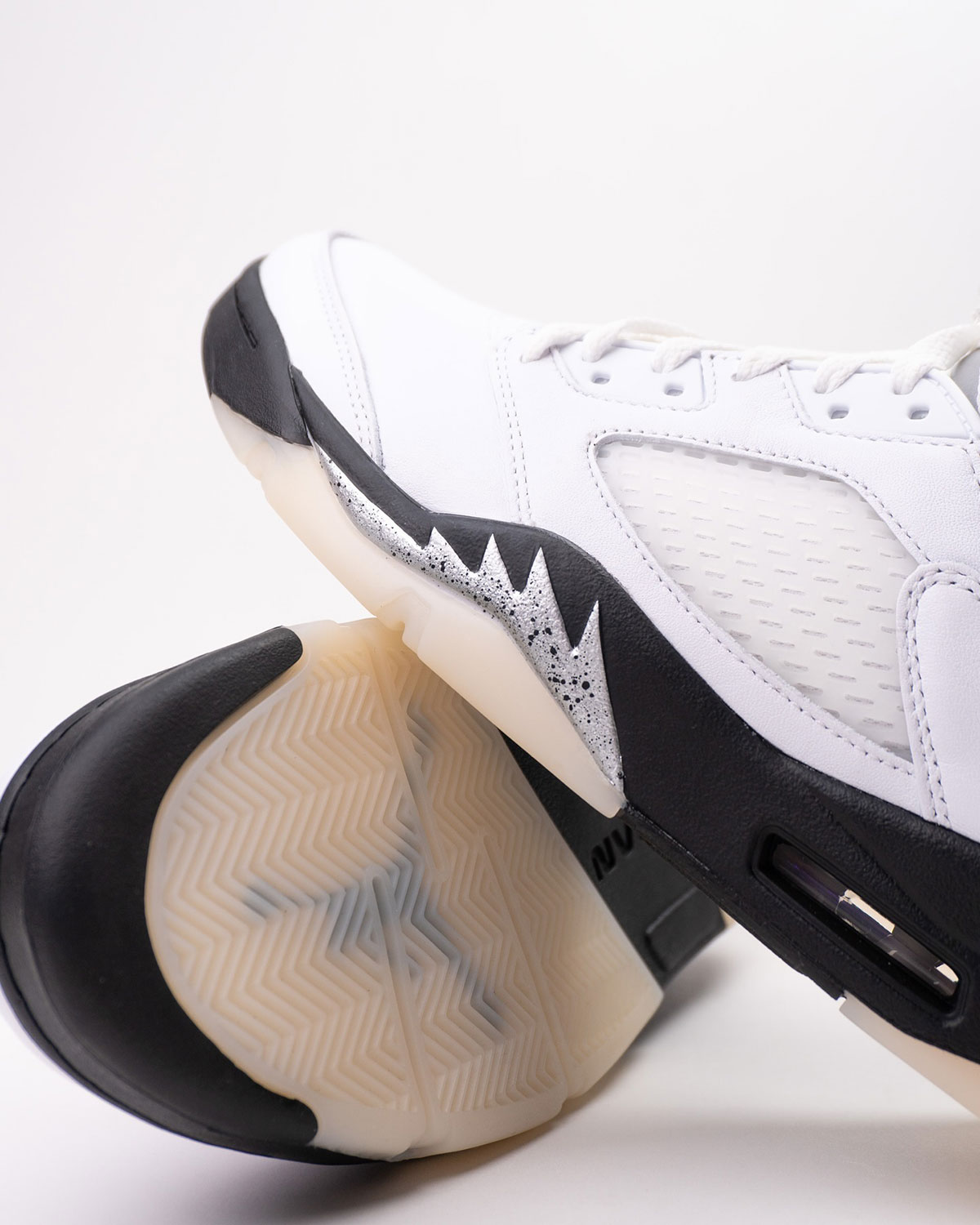 Air Jordan 5 Reverse Metallic Dd0597 110 Release Date 3