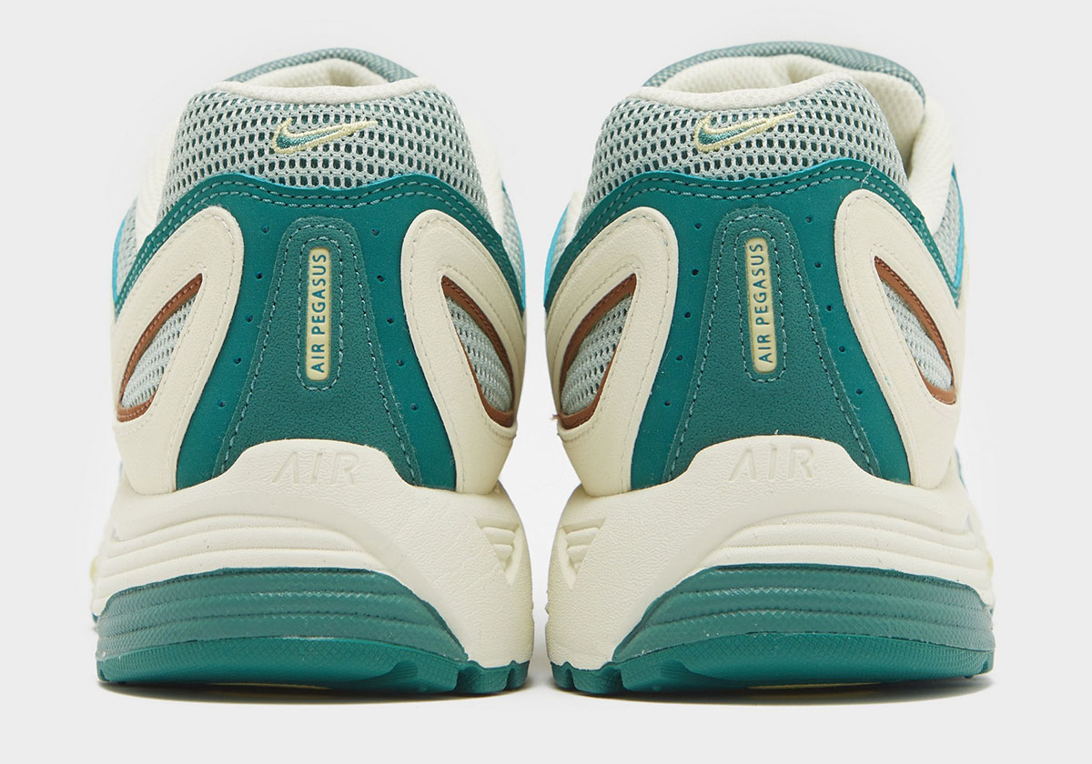 Nike Pegasus 2k5 Coconut Milk Green 3