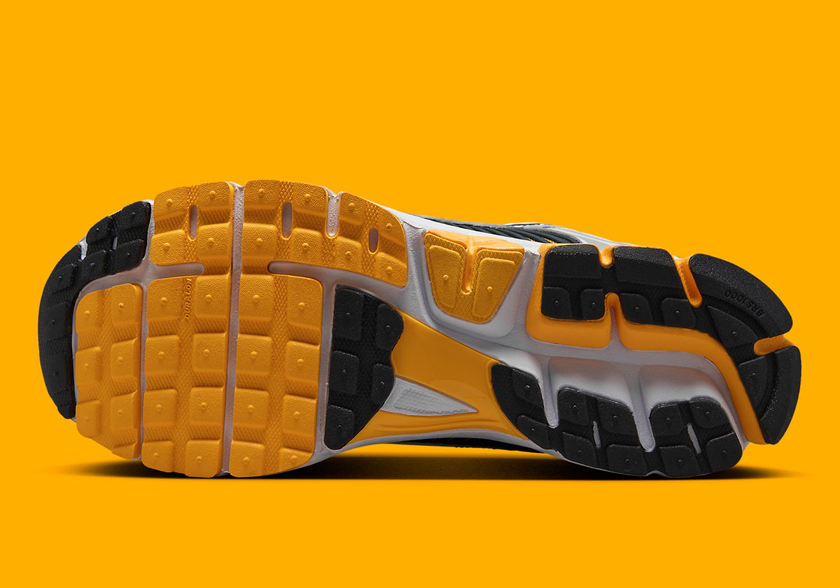Nike Zoom Vomero 5 Photon Dust Unversity Gold Laser Orange Fb9149 002 1