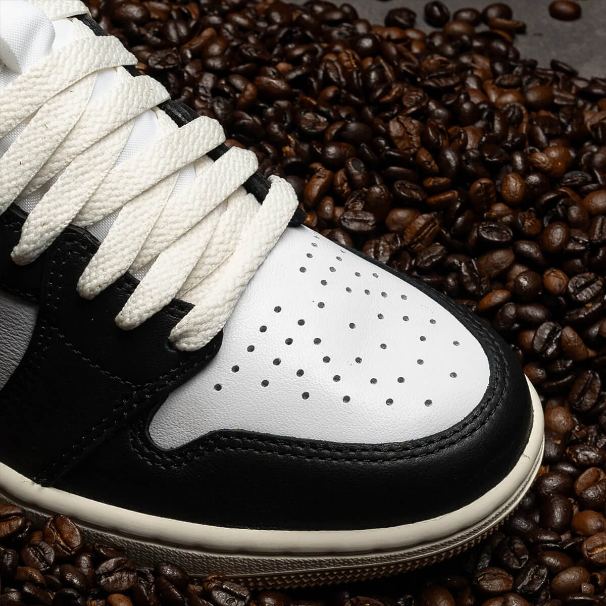 Air Jordan 1 Latte Fd2596 021 Store List 4