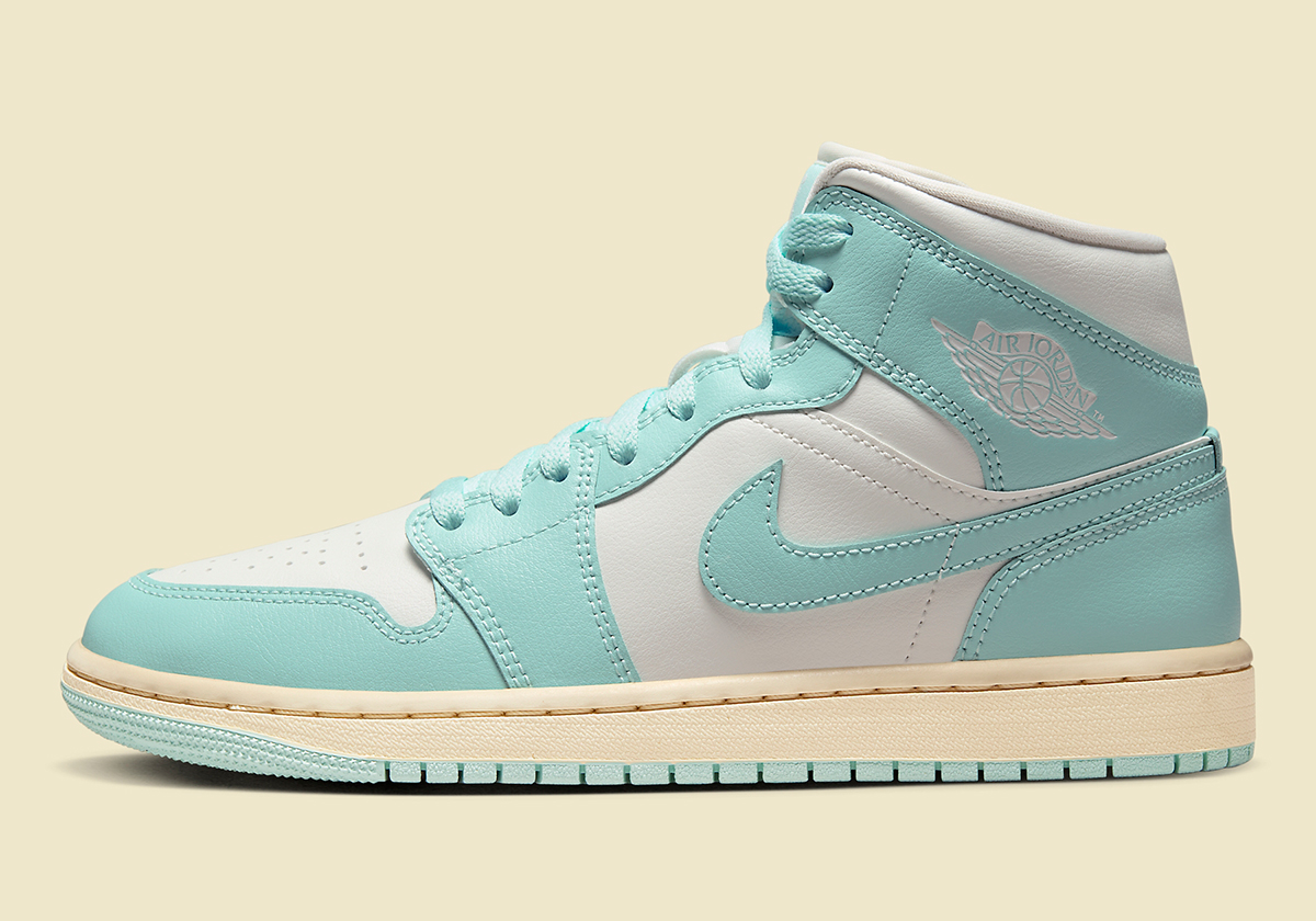 Air Jordan 1 Mid Womens Sail Light Dew Muslin Bq6472 132 8