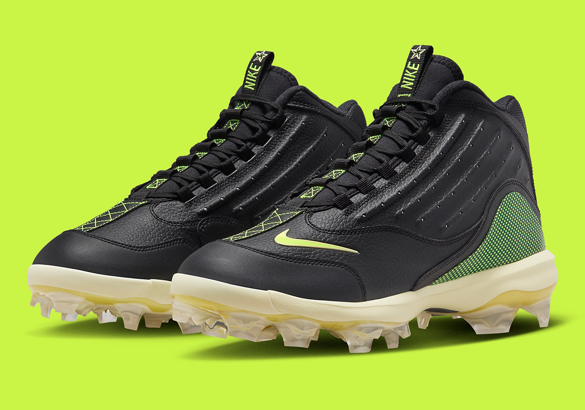 The Nike Griffey Max 2 Baseball Cleats Are Available Now