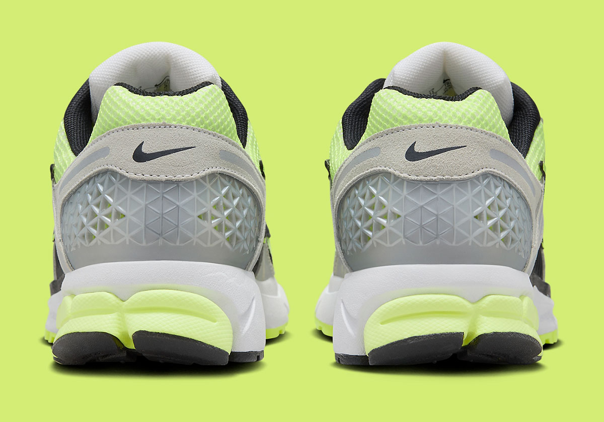 Nike Zoom Vomero 5 Life Lime Sail Metallic Platinum Fb9149 701 2