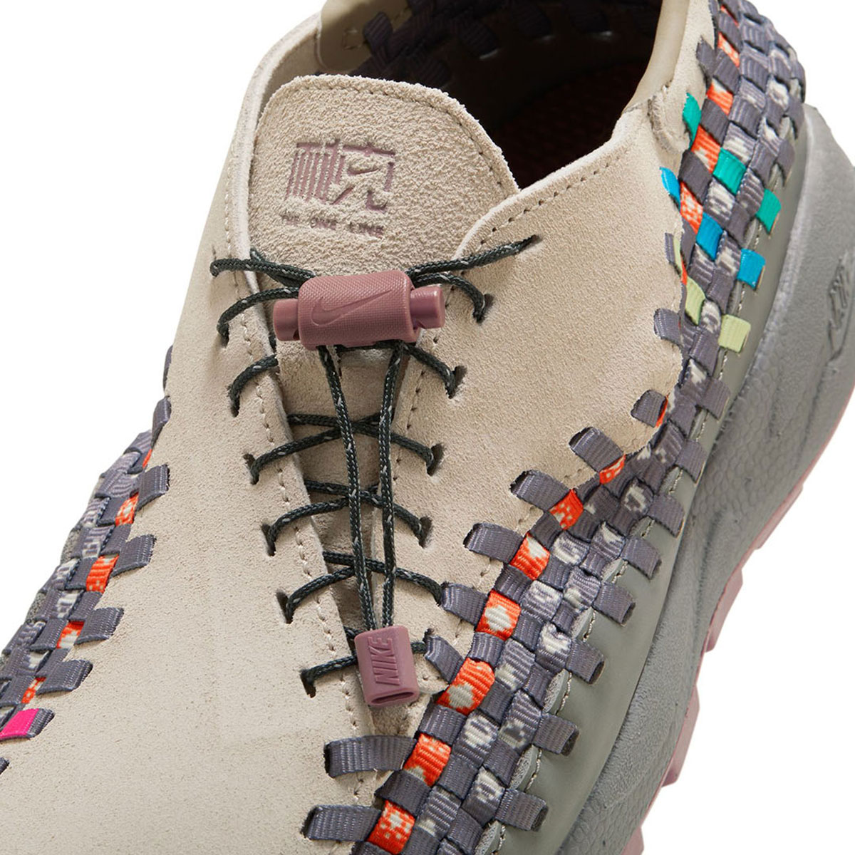 Nike Air Footscape Woven The One Line 5