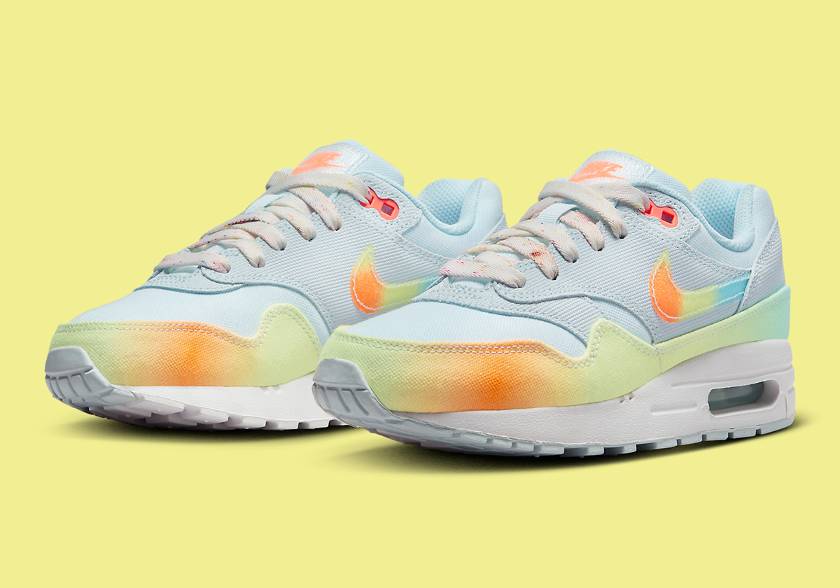 Nike Air Max 1 Gs Playground Chalk Hf4788 474 1