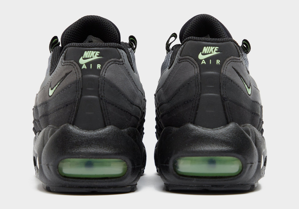 Nike Air Max 95 Black Vapor Green Anthracite Hm0622 001 6