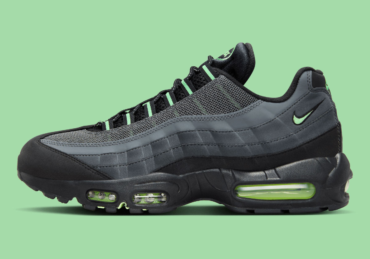 Nike Air Max 95 Black Vapor Green Anthracite Hm0622 001 8