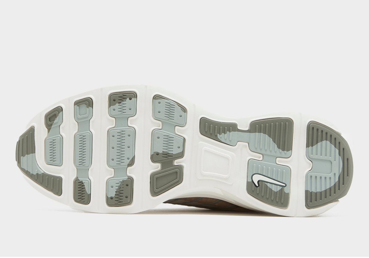 Nike Lunar Roam Khaki Soft Blue 4