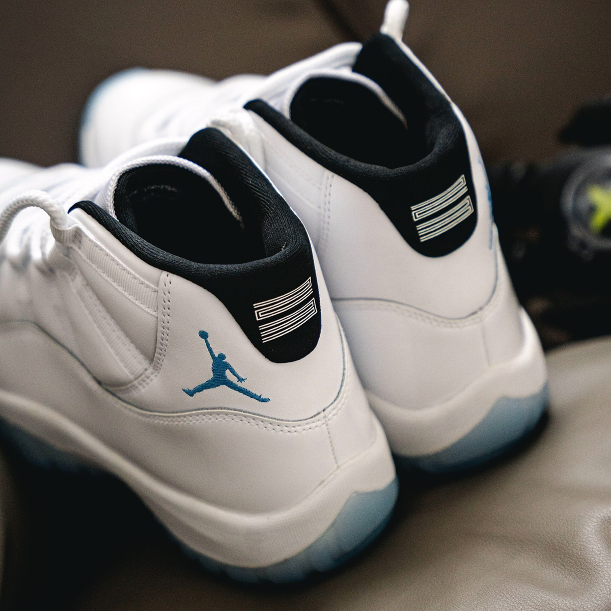 Jordan 11 Legend Blue 5