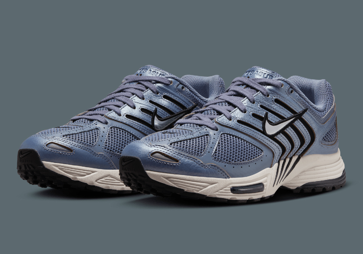 “Ashen Slate” Makes Its Way To The Nike Pegasus 2K5