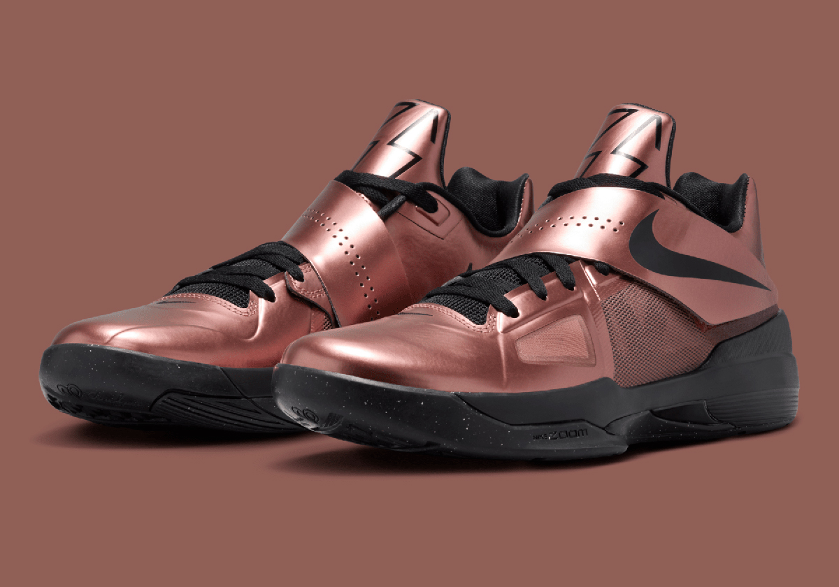 Where To Buy The Nike KD 4 “Christmas”