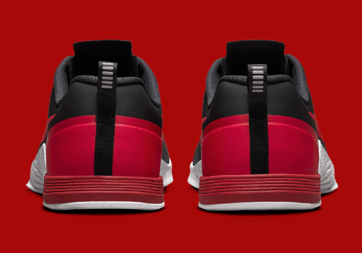 Nike Metcon 1 Banned Fq1854 001 Release Date 4