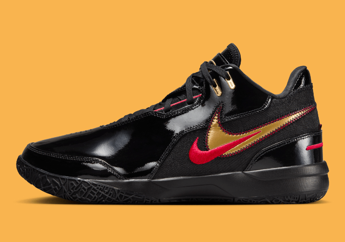 Nike Zoom Lebron Nxxt Gen Ampd Black Metallic Gold University Red Fj1566 001 5