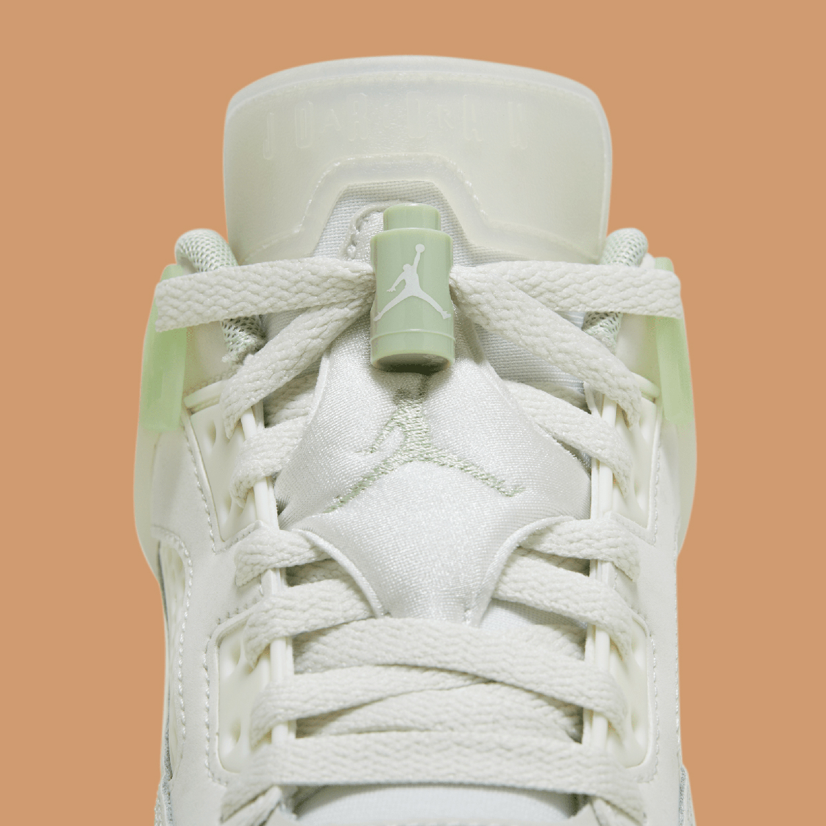 Jordan Spizike Low Gs Melon Tint Coconut Milk Light British Tan Hq1194 131 1 962b9a