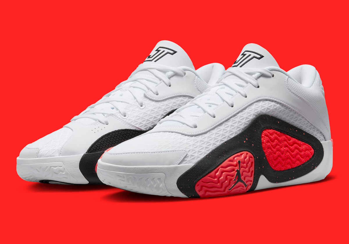 Jayson Tatum Channels “Infrared” On This Jordan Tatum 2