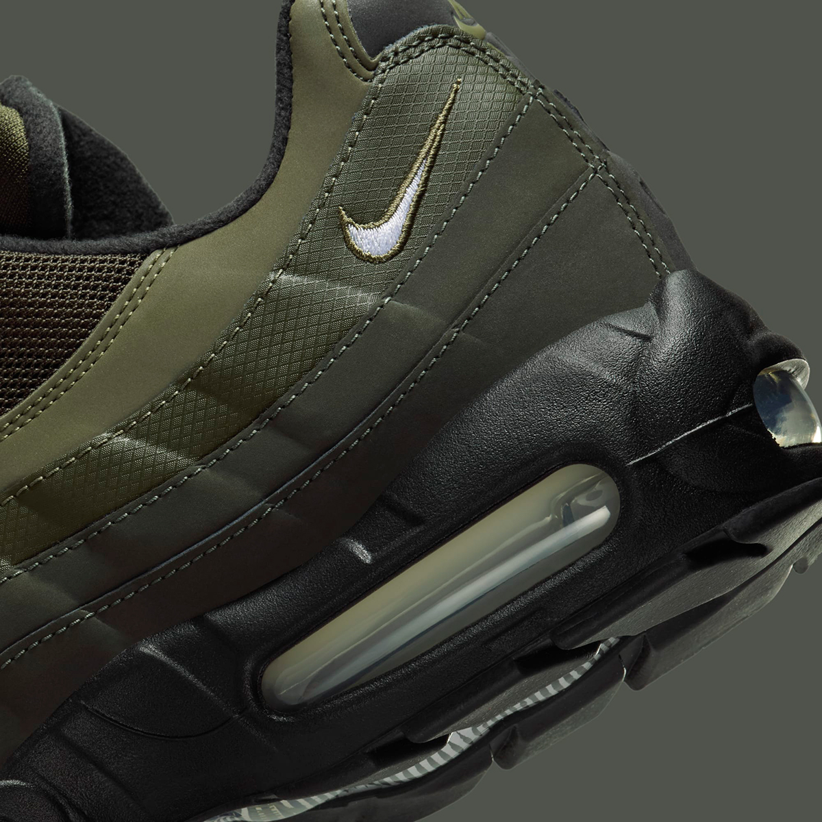 Nike Air Max 95 Sequoia Hq3825 300 4