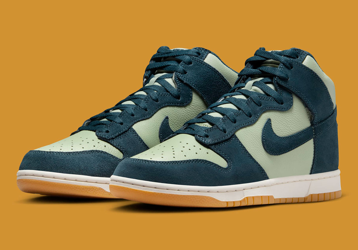 The Nike Dunk High Dazzles Again In "Jade Horizon"
